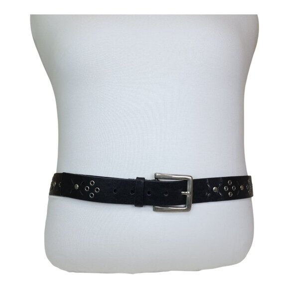 Womens Black XL Belt With Silver Buckle & Grommet Design 48" Long x 1.5" Wide - Picture 12 of 12